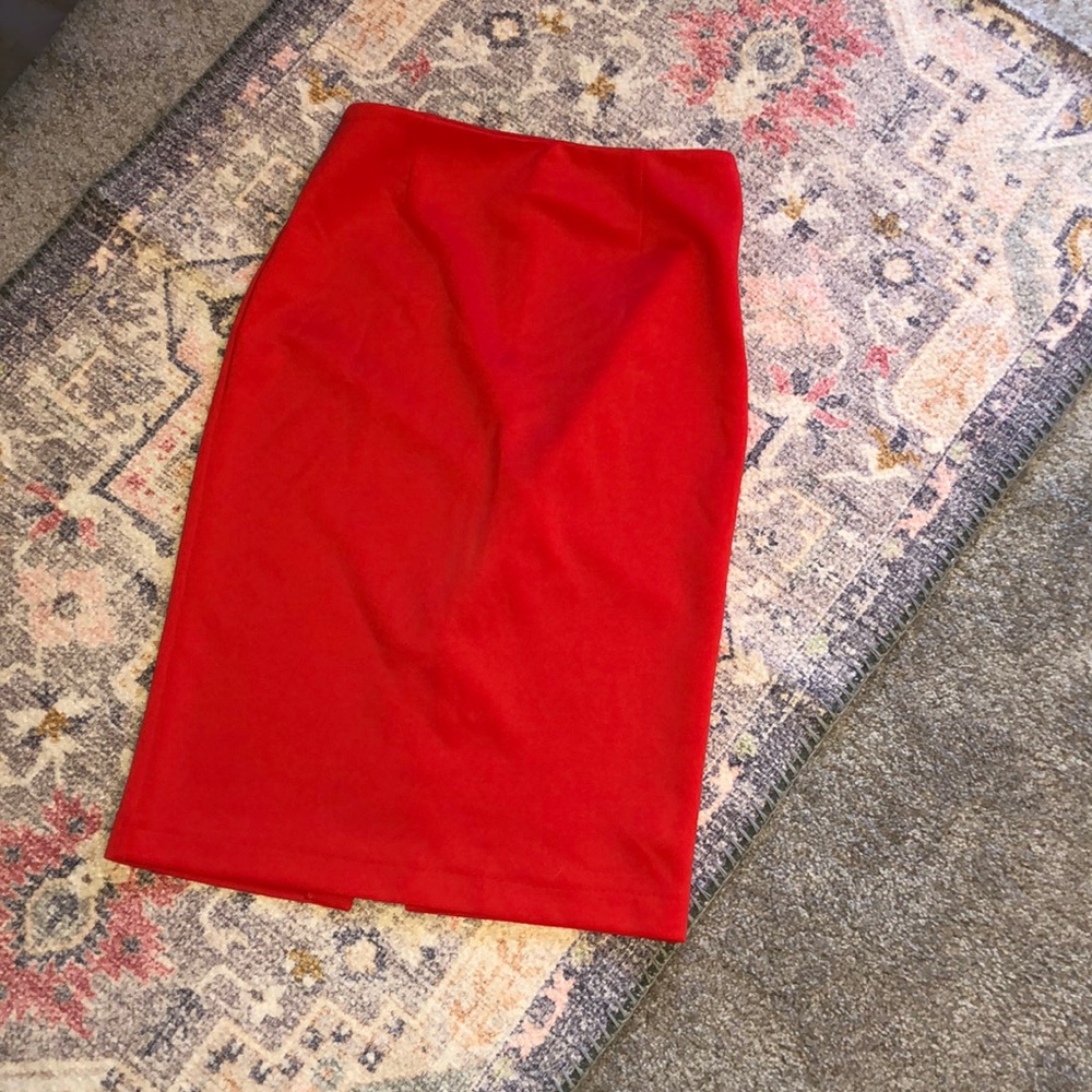 🔥 Hot red pencil shirt - size small 🔥